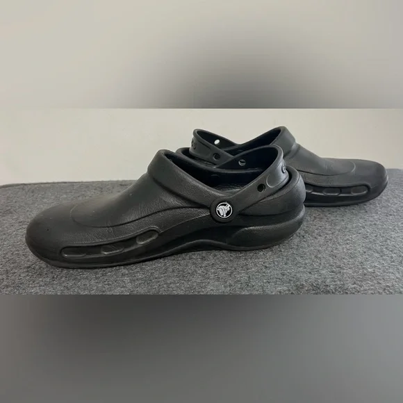 Crocs‎ - Picture 2 of 5